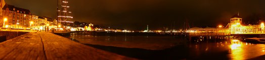Nachtpanorama vom Flensburger Hafen